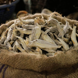 Dry Keeri Fish (கீரி பொடி மீன் கருவாடு)