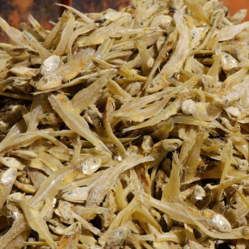 Anchovy Dry Fish (நெத்திலி மீன் கருவாடு)